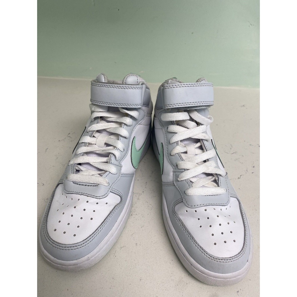 Nike Size 4.5Y Court Borough Mid 2 'Pure Platinum Mint Foam' CD7782-011 Sneakers - Picture 5 of 8